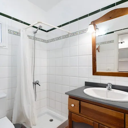 Corcos Вилла Гиа-де-Исора