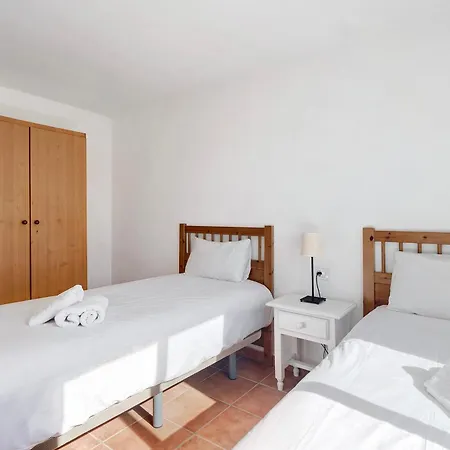 Corcos Гиа-де-Исора