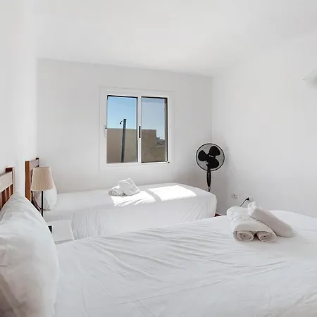 Corcos * Гиа-де-Исора