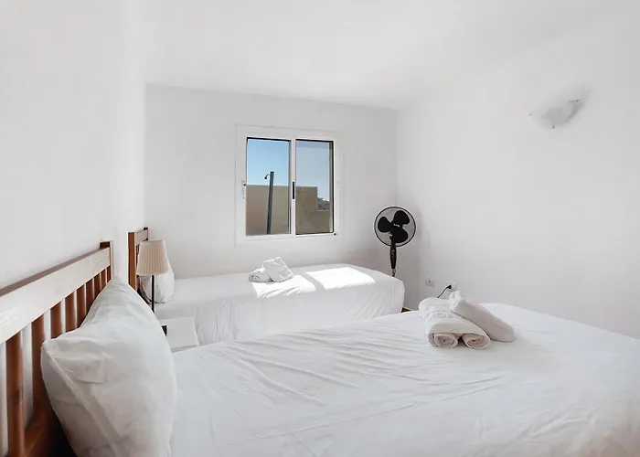 Corcos * Гиа-де-Исора