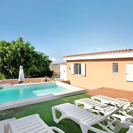 Corcos Villa Guía de Isora